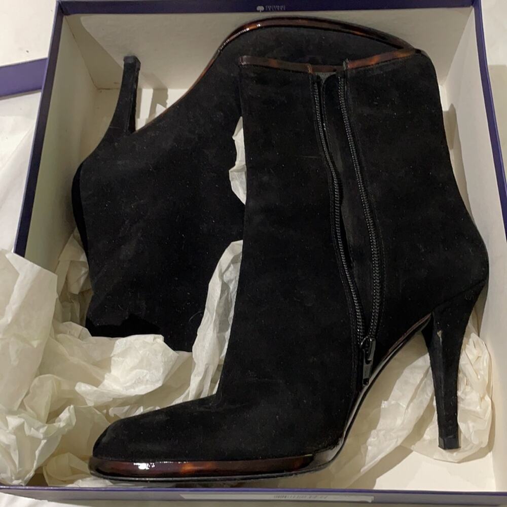 Stuart Weitzman 8 heeled black ankle boot worn 1